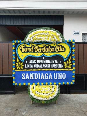 Papan Bunga Duka di Pasir Gintung