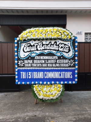 Papan Bunga Duka di Pasir Gintung